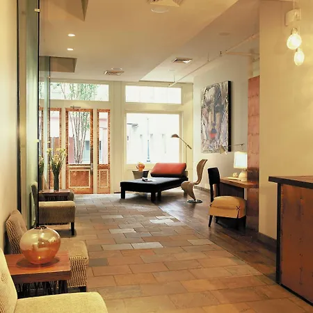 Loft 523 Hotel